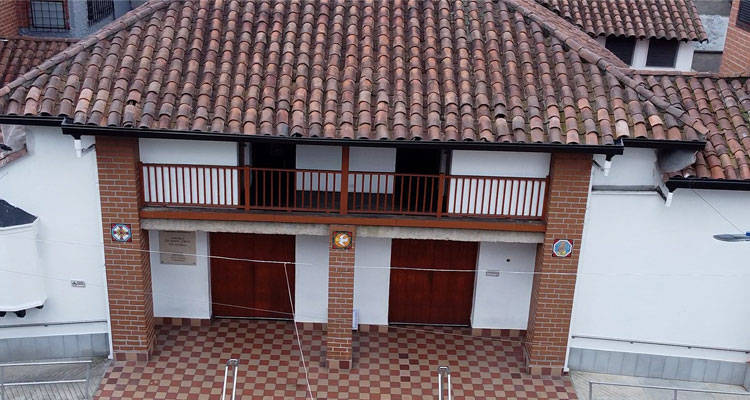 Iglesia Alcala vista frontal