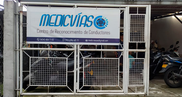 centro de reconocimiento de conductores medicvias